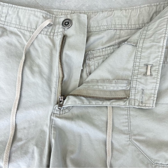 ♦️SOLD♦️PATAGONIA Gray 100% Organic Cotton Flat Front Drawstring Casual Shorts - Picture 8 of 13